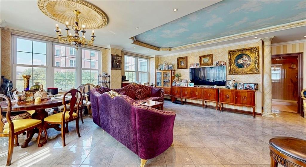 75 Oceana Drive 3G Image 2