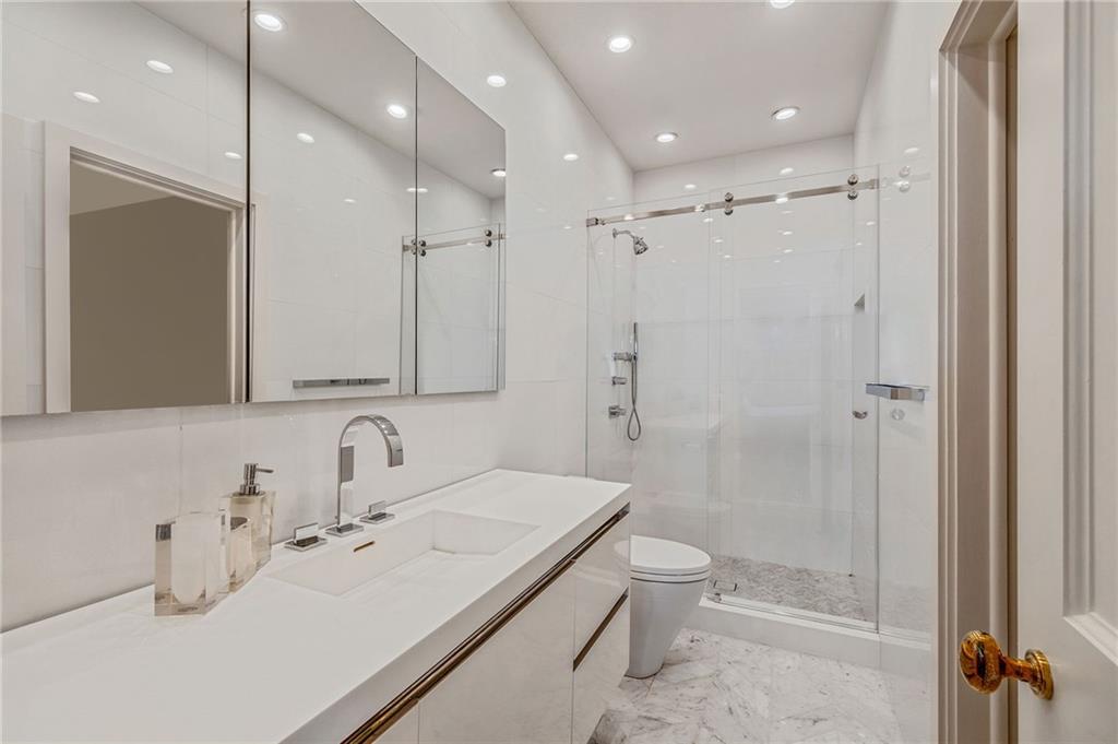 135 Beach 145th Street, Rockaway Park, New York, 11694 image 22