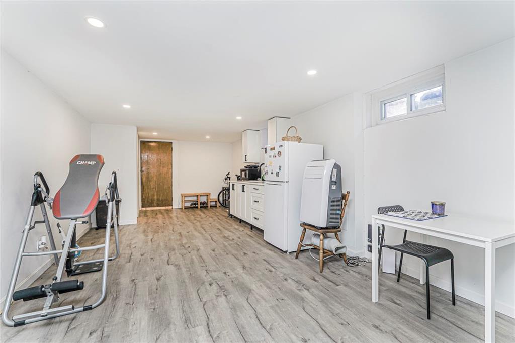 124 Van Cortlandt Avenue, Staten  Island, New York, 10301 image 14