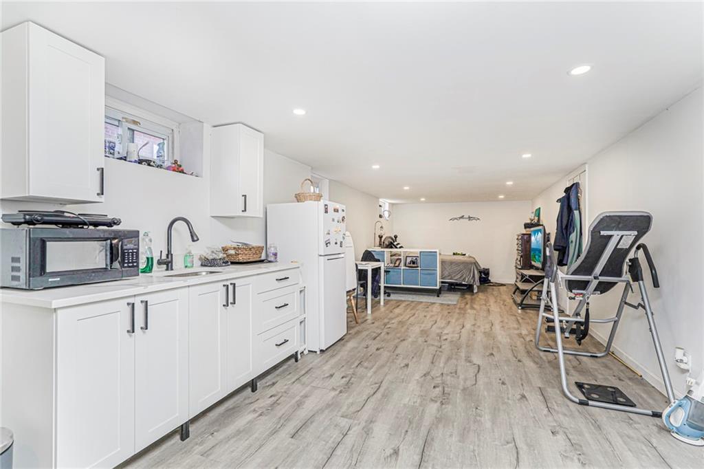 124 Van Cortlandt Avenue, Staten  Island, New York, 10301 image 17