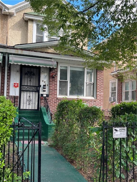 3317 Clarendon Road Image 1