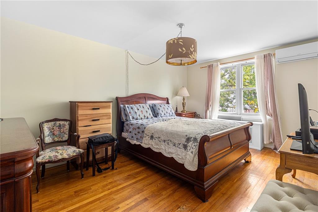 1736 East 33rd Street, Brooklyn, New York, 11234 image 12