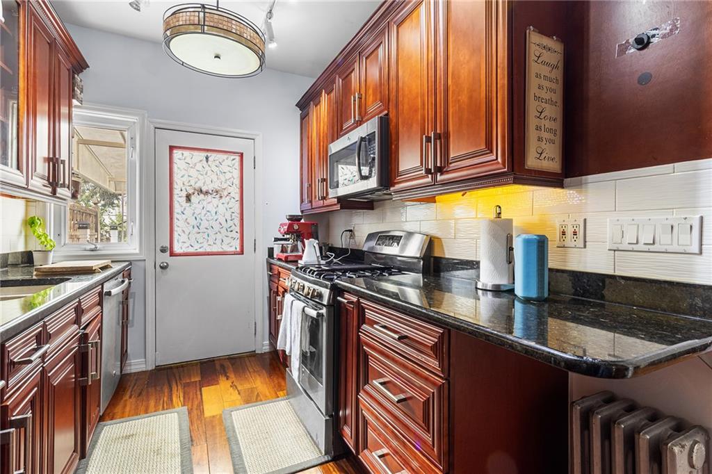 1736 East 33rd Street, Brooklyn, New York, 11234 image 9