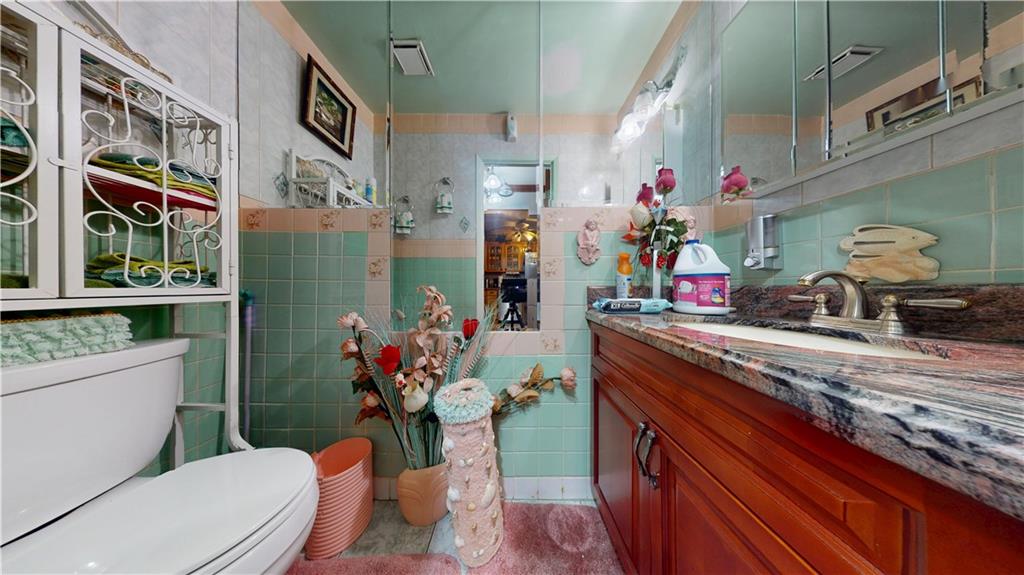 219 Berriman Street, Brooklyn, New York, 11208 image 10