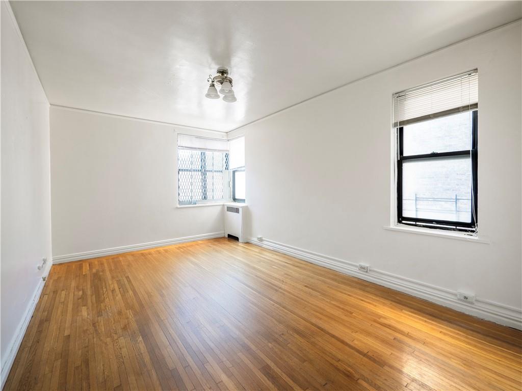 306 East Mosholu Parkway 3K Image 4