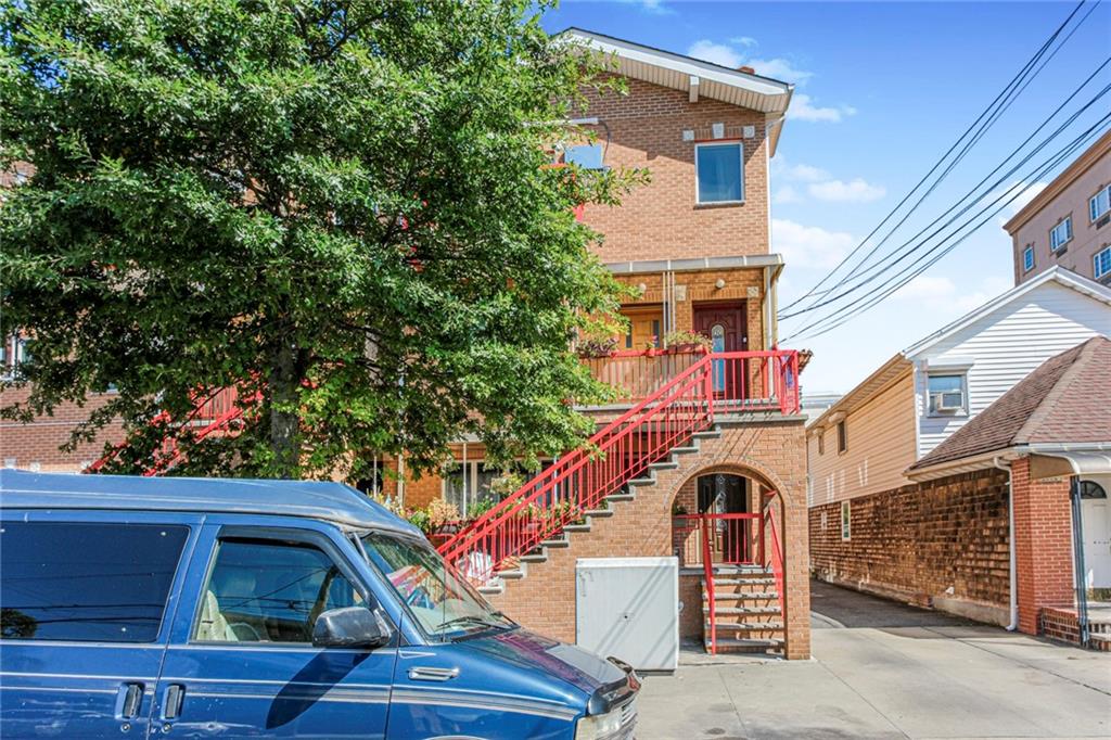 2809 East 28th Street 1C Image 5