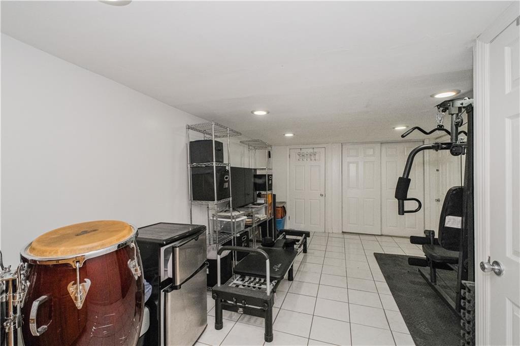 310 Eldert Lane, Brooklyn, New York, 11208 image 28