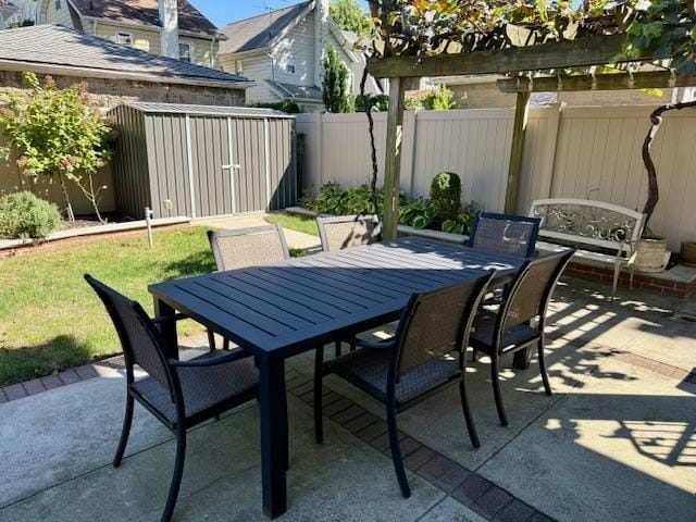 1817 Madison Place Image 4