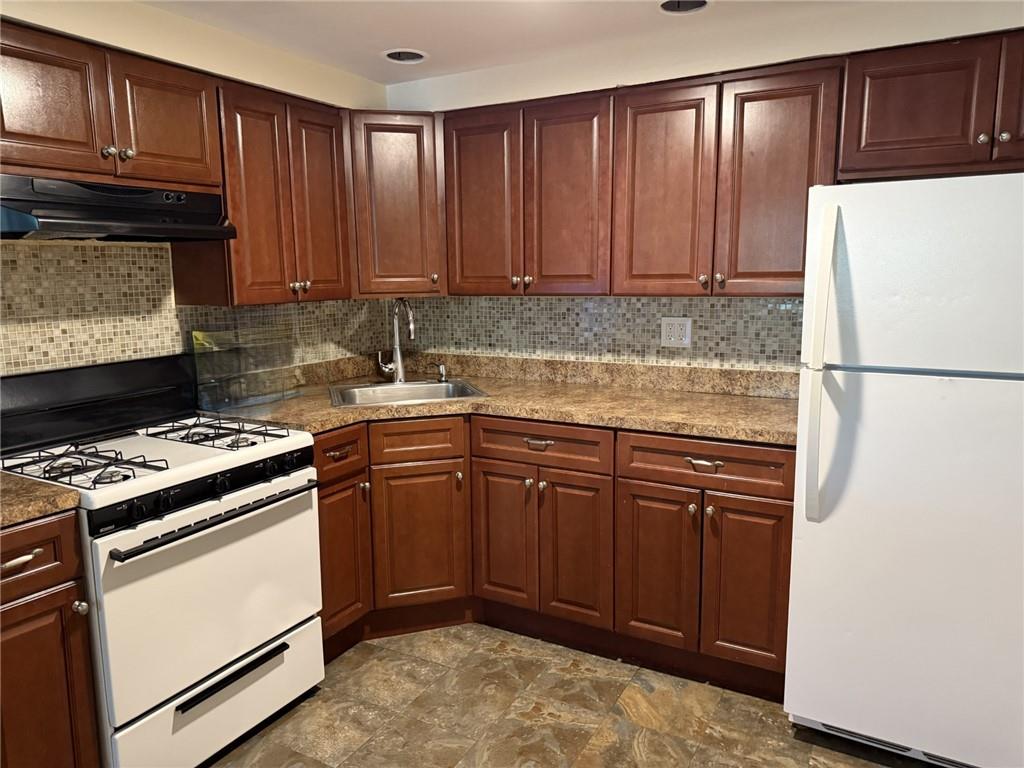 463 Avenue P Image 2