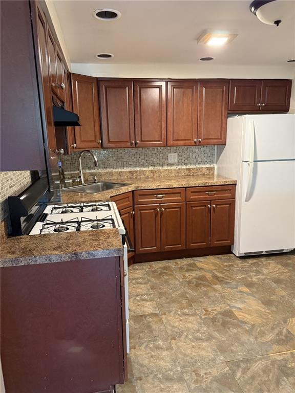 463 Avenue P Image 3