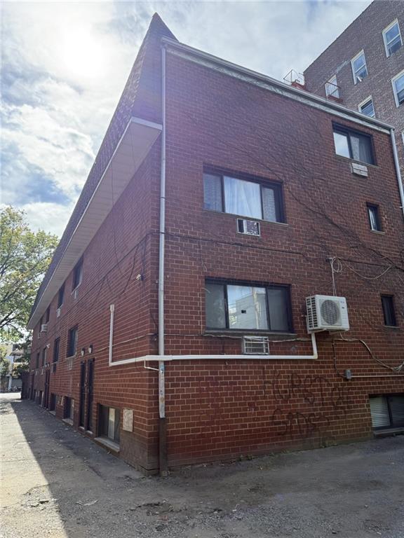 463 Avenue P, Brooklyn, New York, 11223 image 8