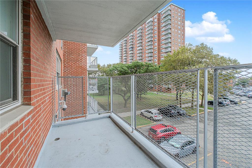 2483 West 16th Street 3C Image 4