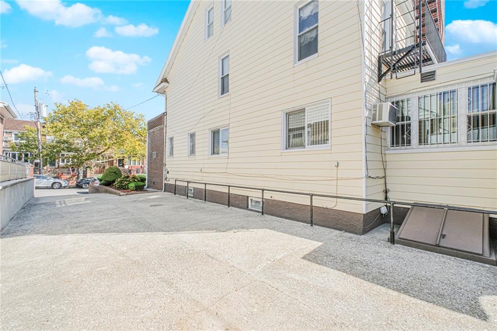 1246 81st Street, Brooklyn, New York, 11228 image 36