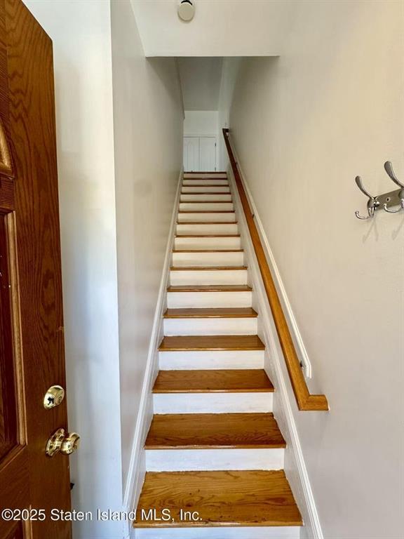 207 Bay 31st Street 3 Image 2