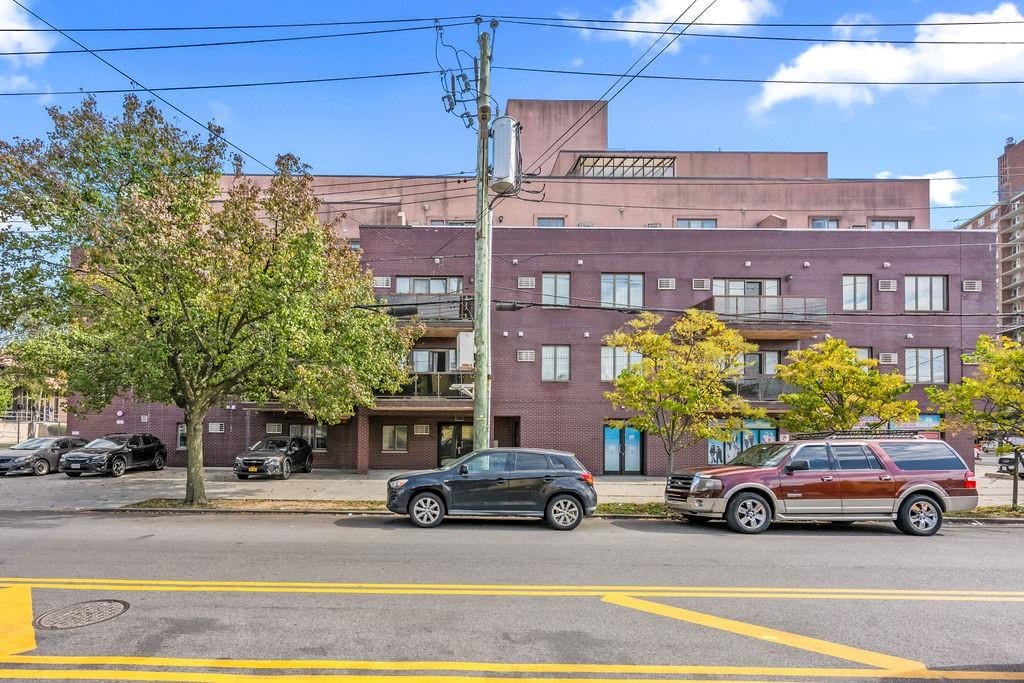 8895 26th Avenue 4A Image 2