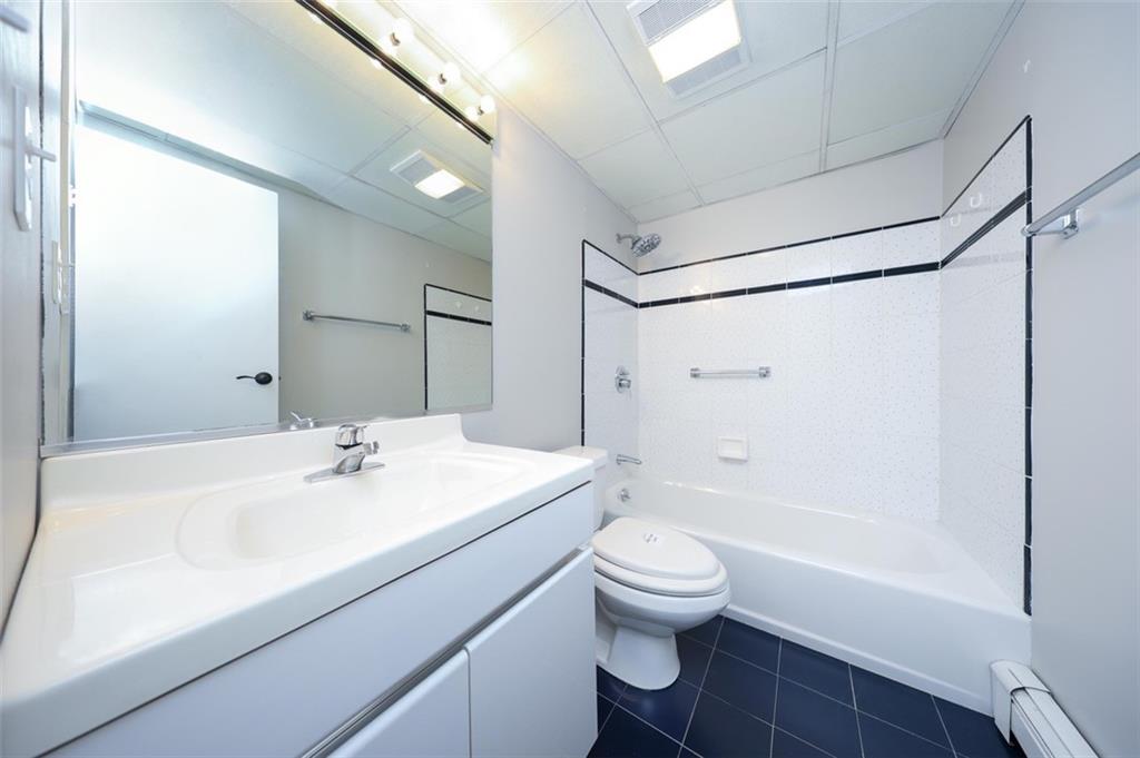 1451 74th Street, Brooklyn, New York, 11228 image 27