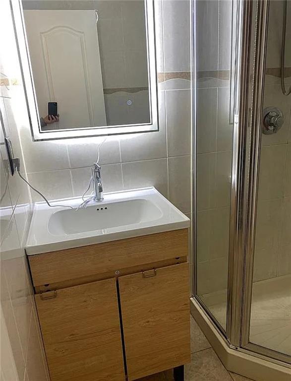 53 Calvanico Lane, Staten  Island, New York, 10314 image 23