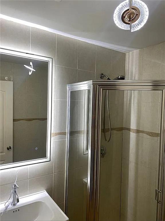 53 Calvanico Lane, Staten  Island, New York, 10314 image 24