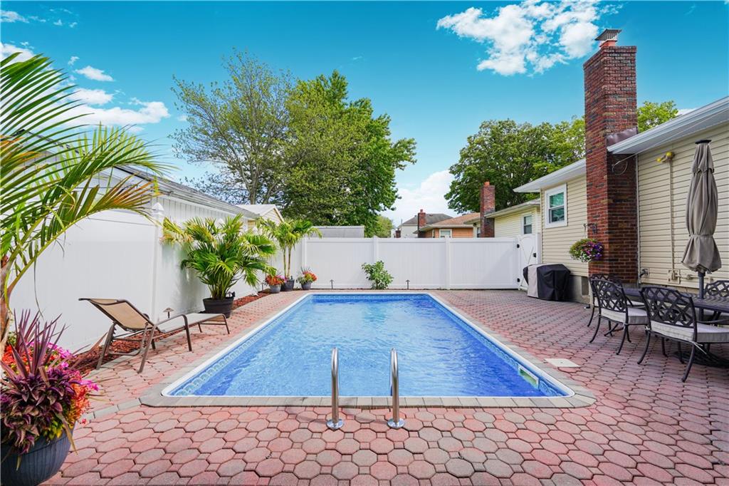 381 Burgher Avenue, Staten  Island, New York, 10305 image 35