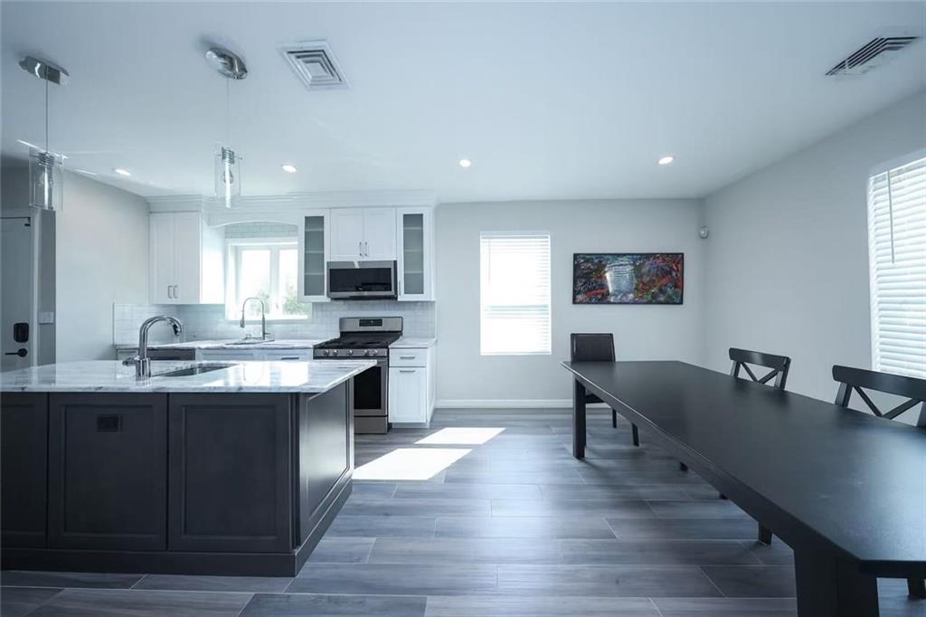 365 Liberty Avenue Image 4