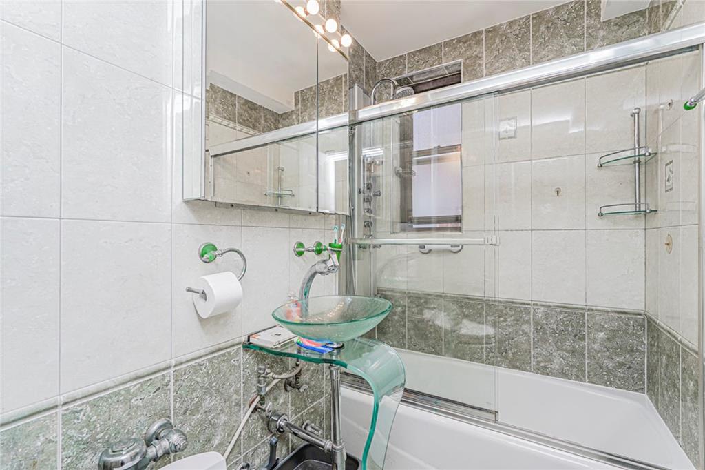 2140 Knapp Street 4D, Brooklyn, New York, 11229 image 14