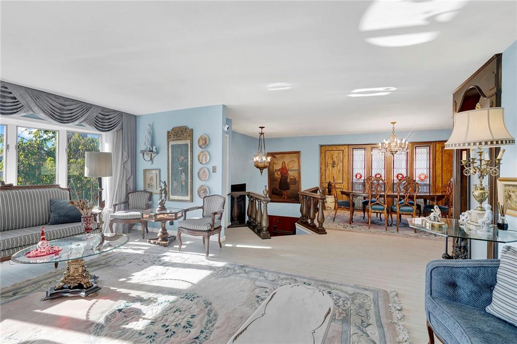 2708 East 66th Street Image 4