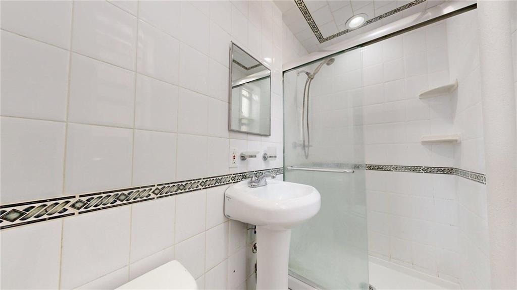 55 Austin Place 2Y, Staten  Island, New York, 10304 image 9