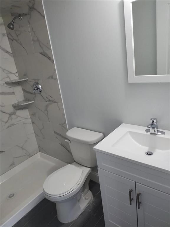 335 Oakland Avenue, Staten  Island, New York, 10310 image 14