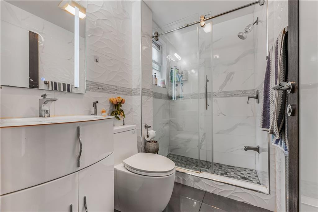2758 East east 26 Street, Brooklyn, New York, 11235 image 15