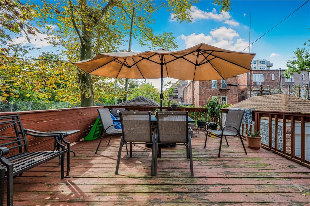 2758 East east 26 Street, Brooklyn, New York, 11235 image 33