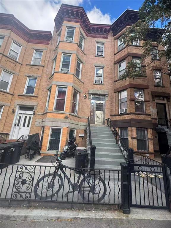 469 49th Street Image 1