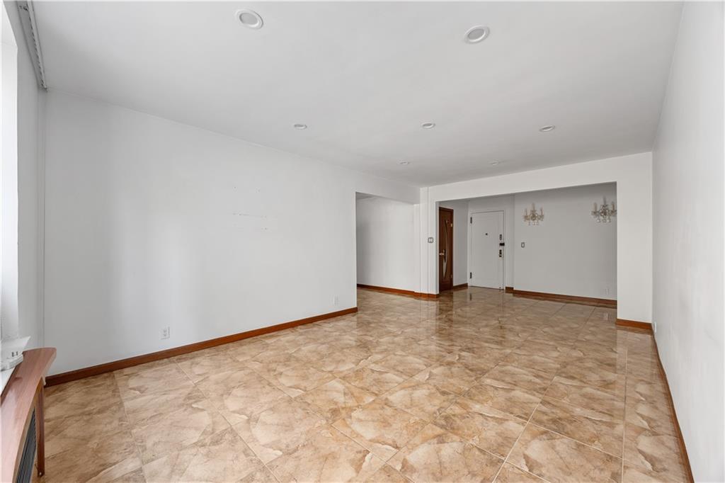 1180 Ocean Parkway 3E, Brooklyn, New York, 11230 image 9