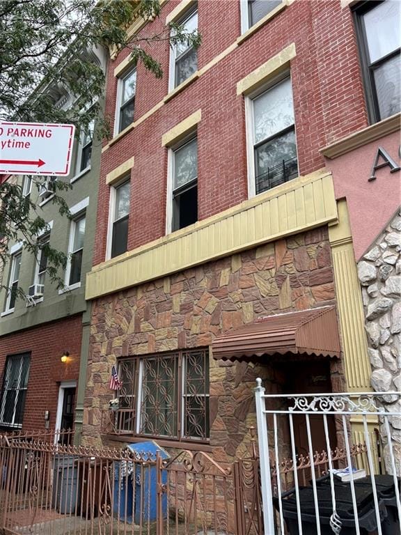 465 36th Street Image 1