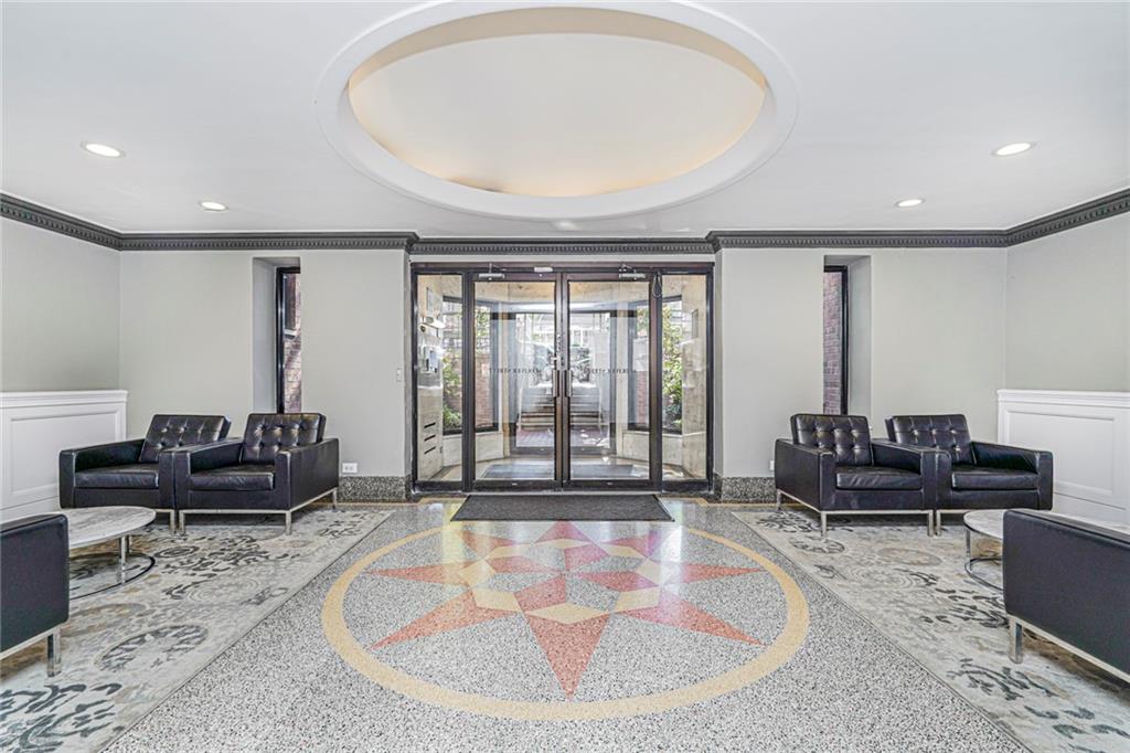 61 Oliver Street 6F Image 3