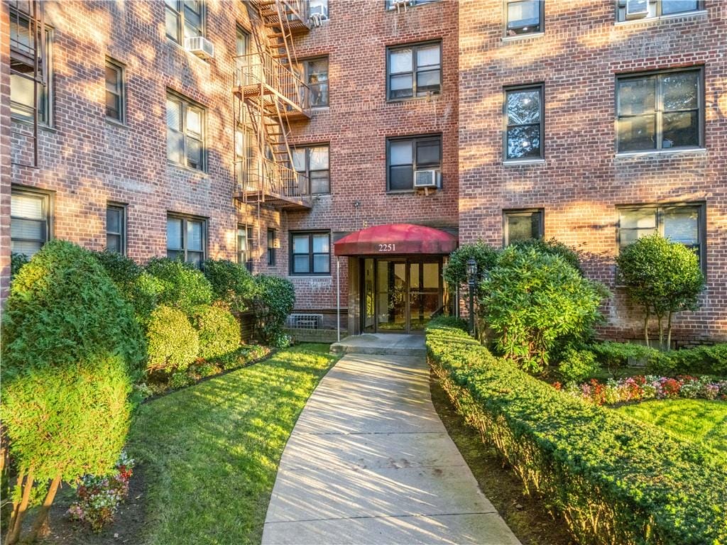 2251 Plumb 1st Street 6H, Brooklyn, New York, 11229 image 12