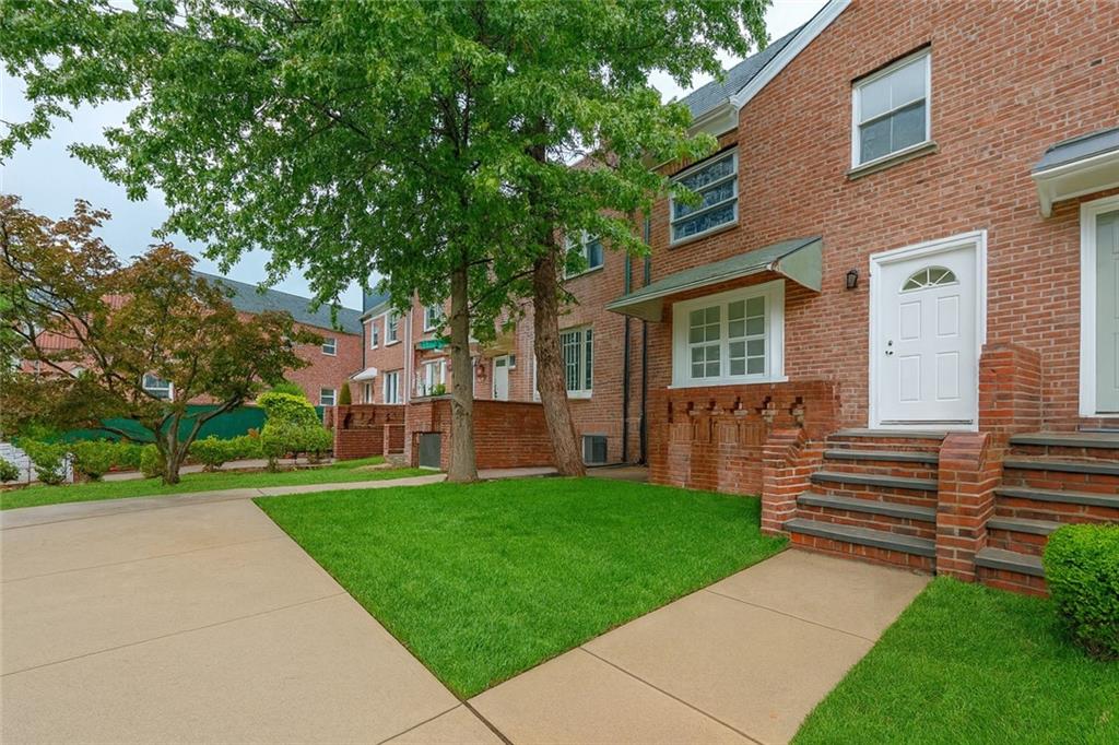 1111 Shore Parkway Image 2