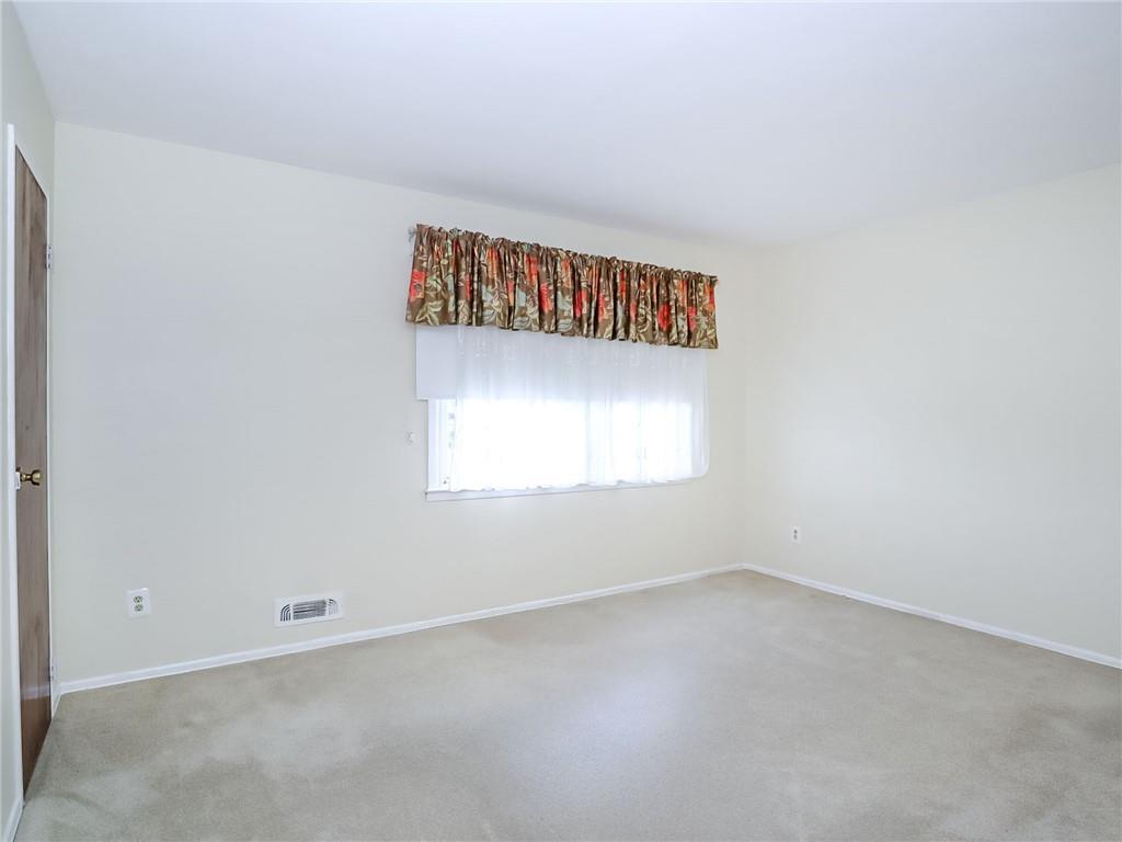 126 Tysens Lane, Staten  Island, New York, 10306 image 13