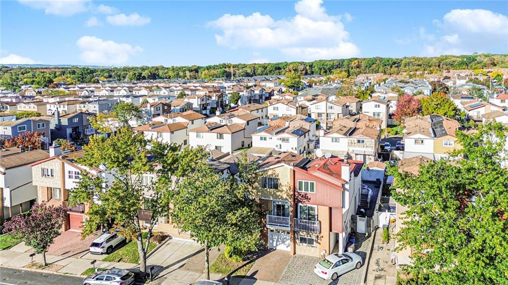 343 Travis Avenue Image 2