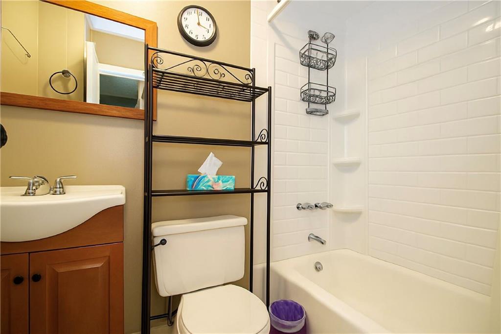 174 Pierce Street, Staten  Island, New York, 10304 image 18