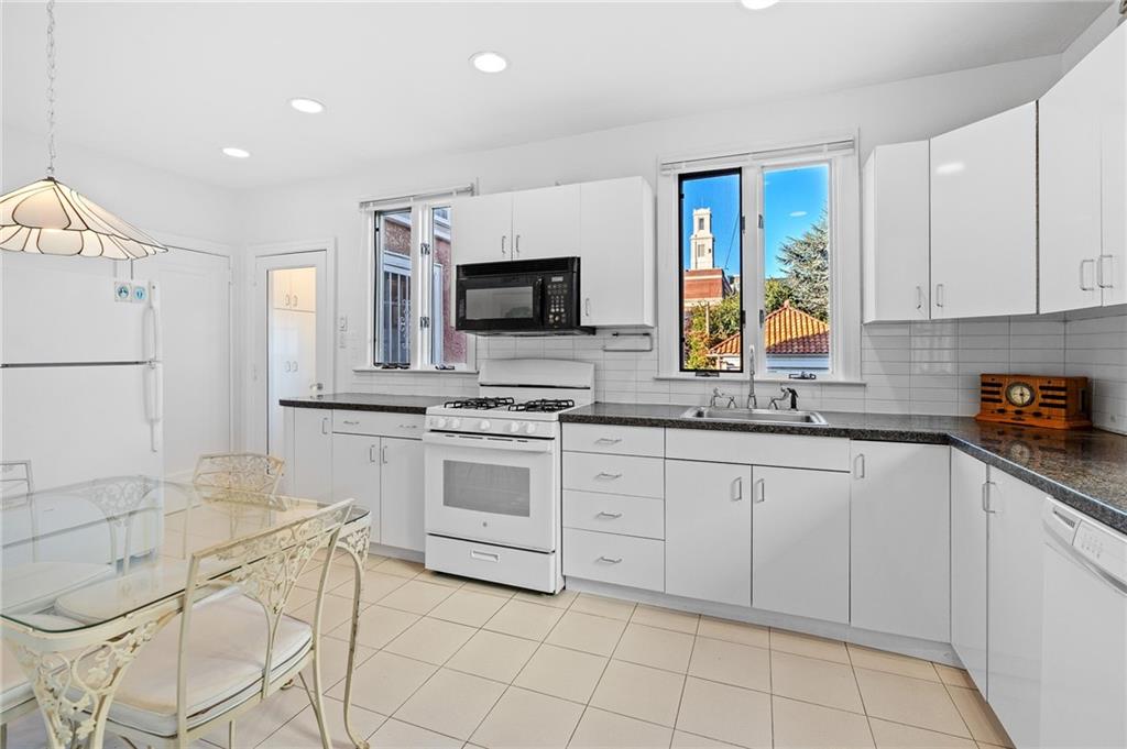 15 86th Street, Brooklyn, New York, 11209 image 10