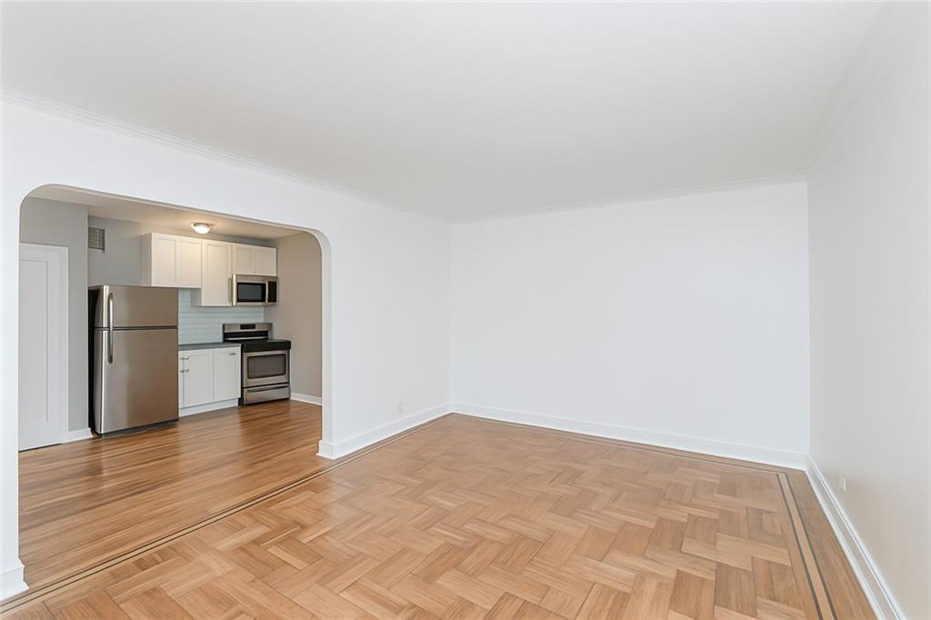 9437 Shore Road B9, Brooklyn, New York, 11209 image 17