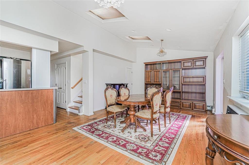 3107 Emmons Avenue 2C Image 4