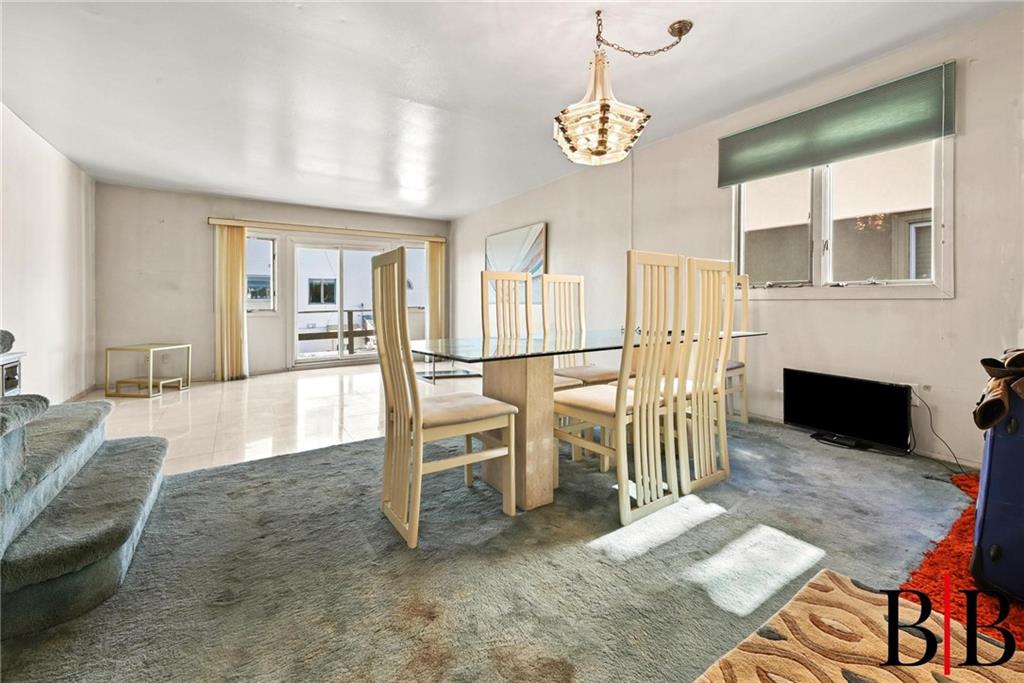 2456 East 70th Street Image 4