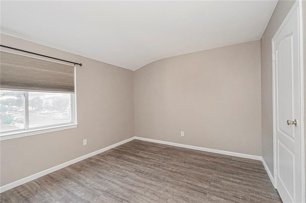 34 Lorraine Loop, Staten  Island, New York, 10309 image 12