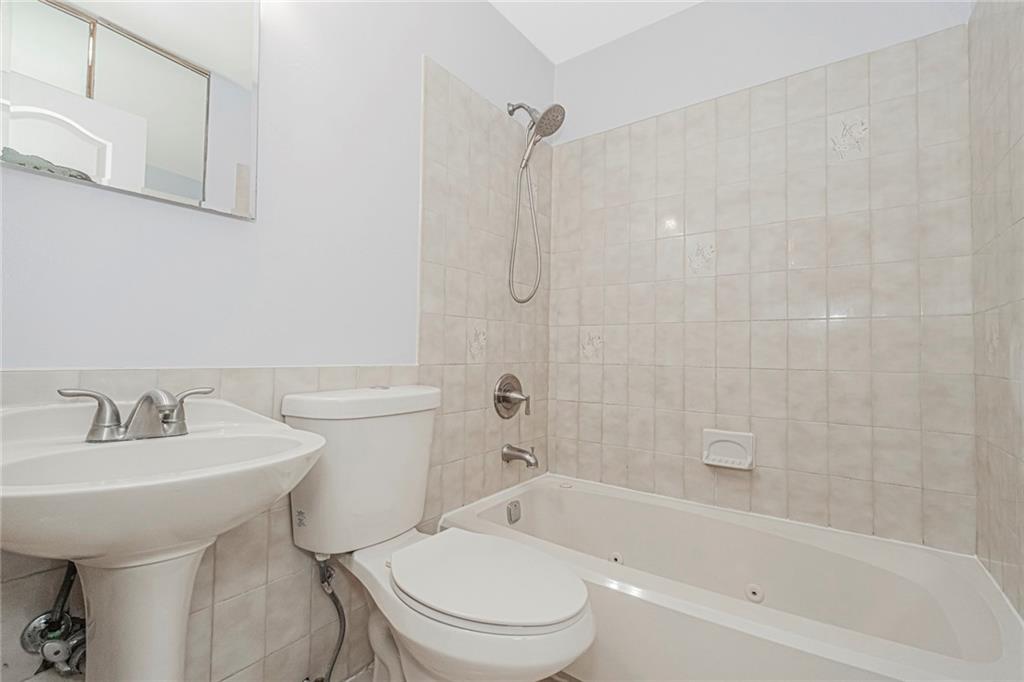 34 Lorraine Loop, Staten  Island, New York, 10309 image 18