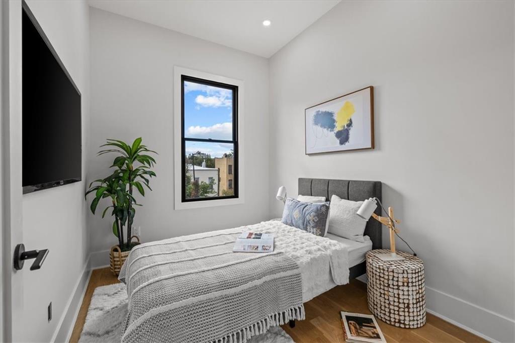 300 18th Street, Brooklyn, New York, 11215 image 16