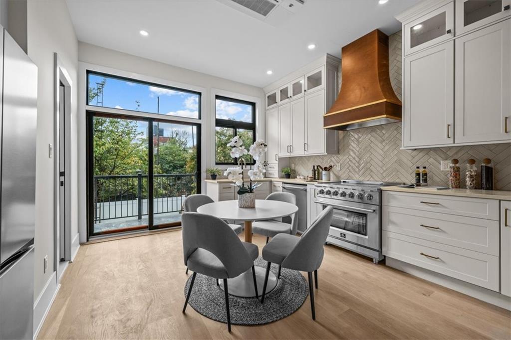 300 18th Street, Brooklyn, New York, 11215 image 8