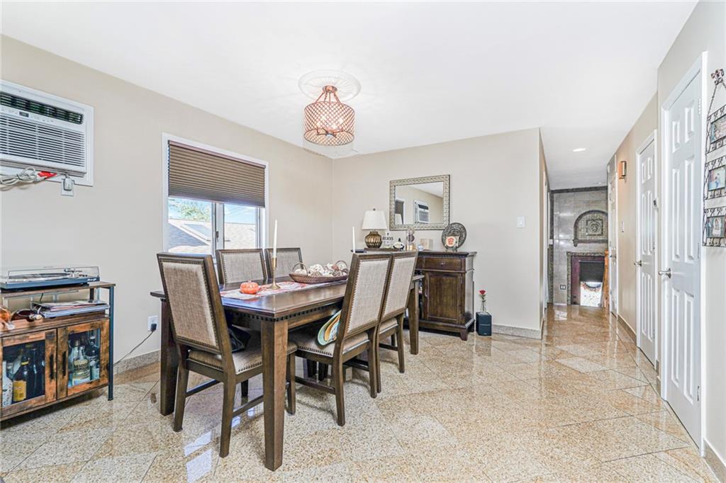 352 Grantwood Avenue, Staten  Island, New York, 10312 image 17