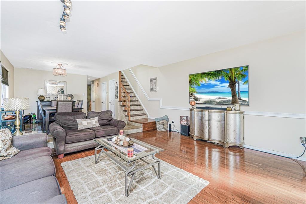 352 Grantwood Avenue, Staten  Island, New York, 10312 image 19