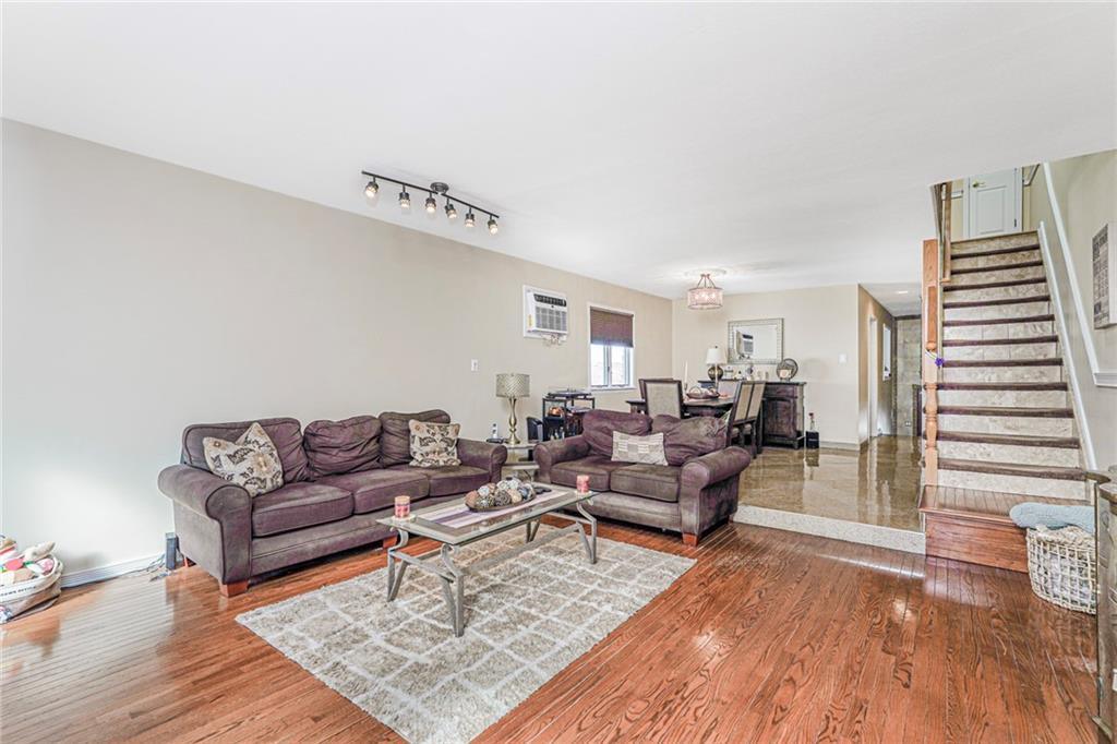 352 Grantwood Avenue, Staten  Island, New York, 10312 image 20